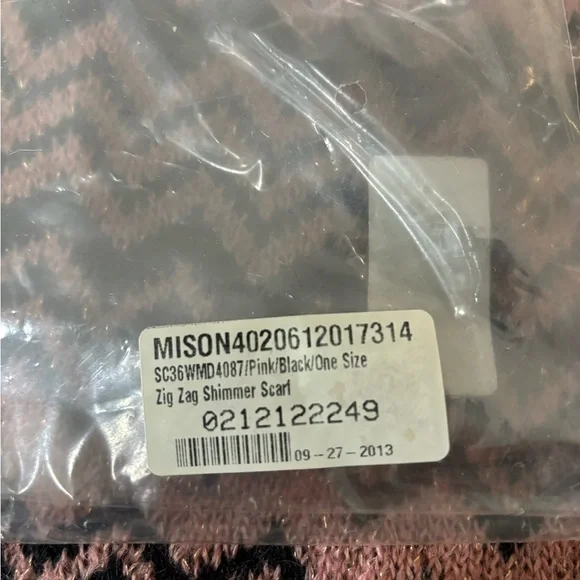 Missoni scarf - Picture 6 of 7